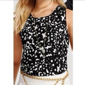 Cabi Dixon sleeveless blouse M